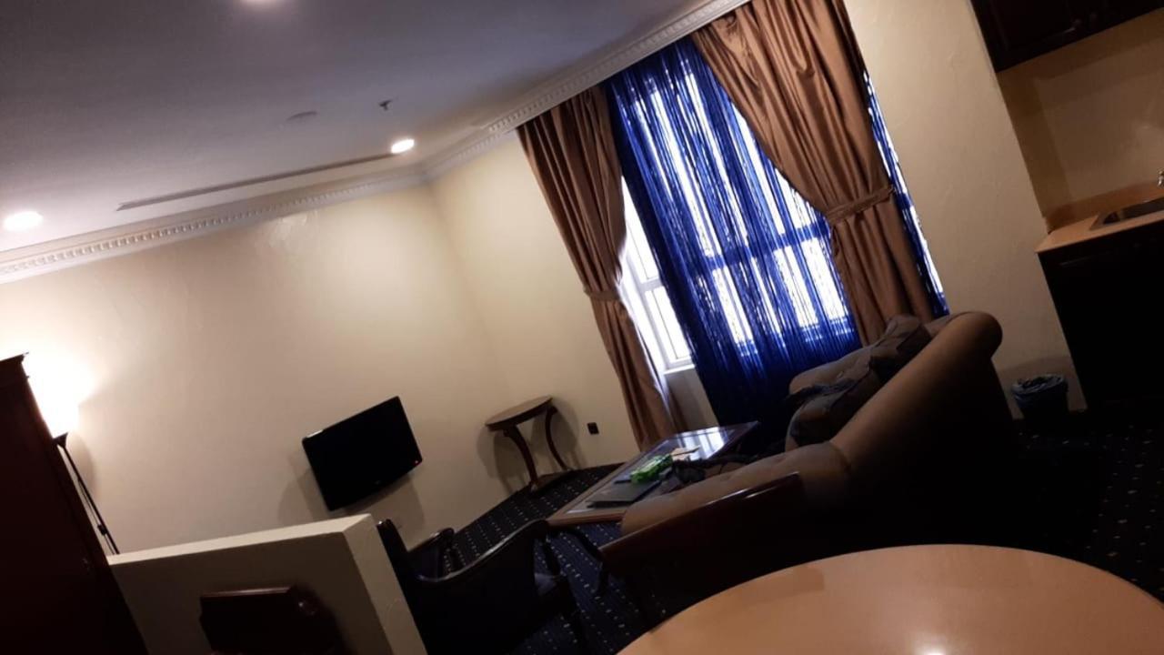Rooz Park Hotel Эль-Хубар Экстерьер фото